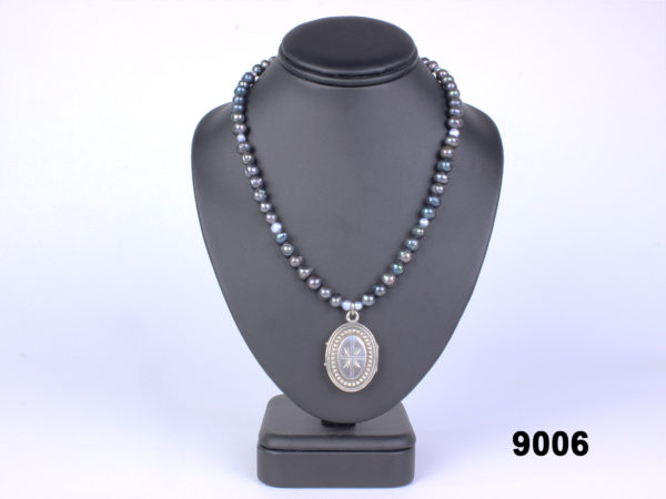 Freshwater Pearl Necklace & Locket
