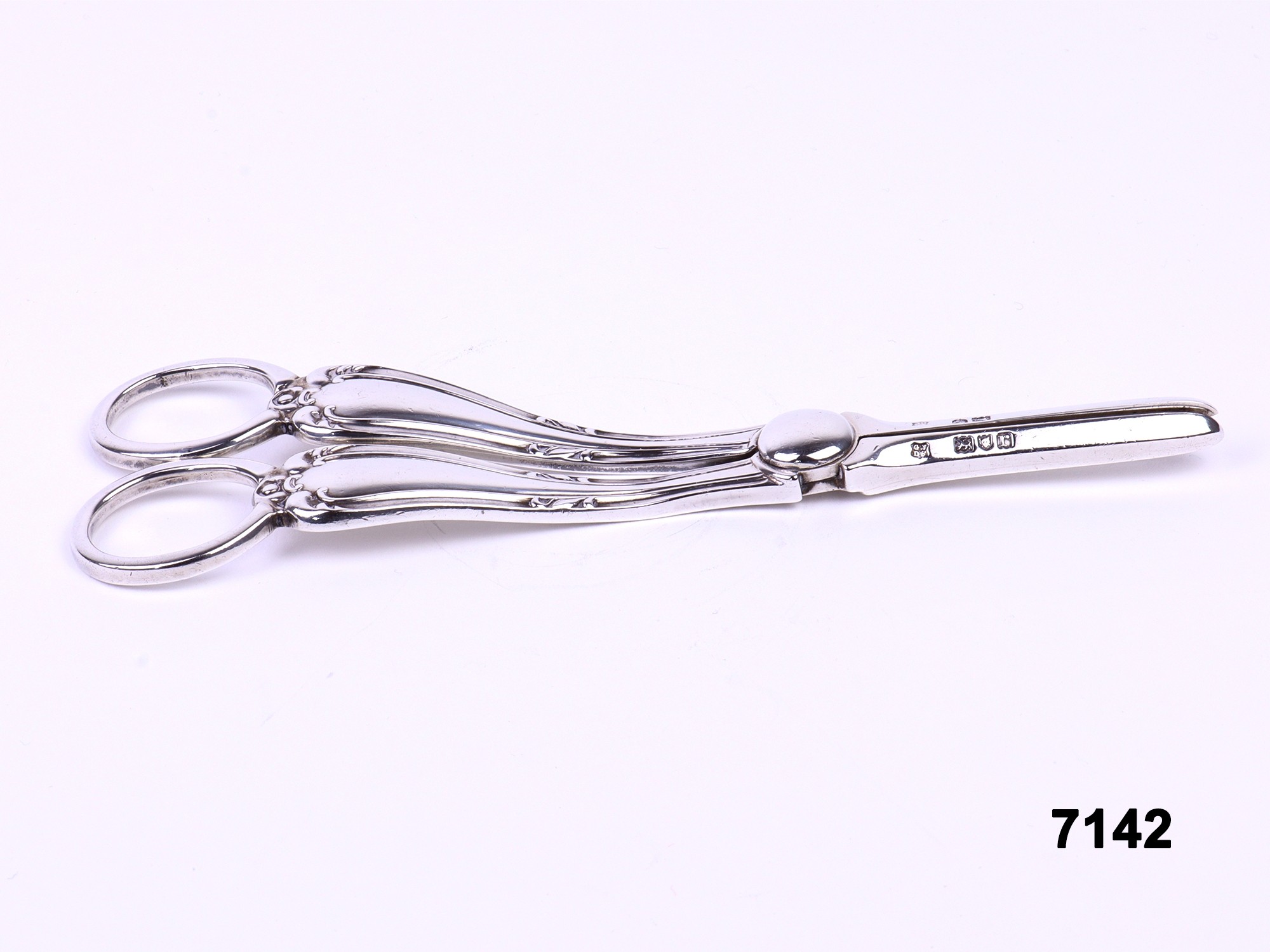 c1912 Sterling Silver Grape Scissors