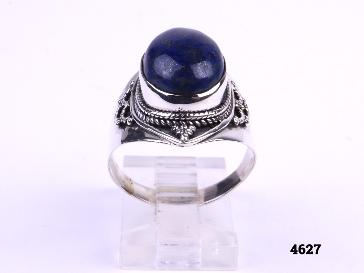 Chunky sterling silver lapis lazuli ring Size R½/9¾ Image of ring on clear stand