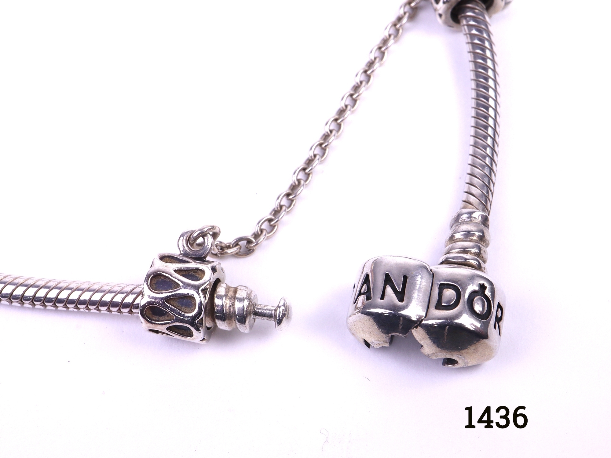 Pandora silver neck chains deals