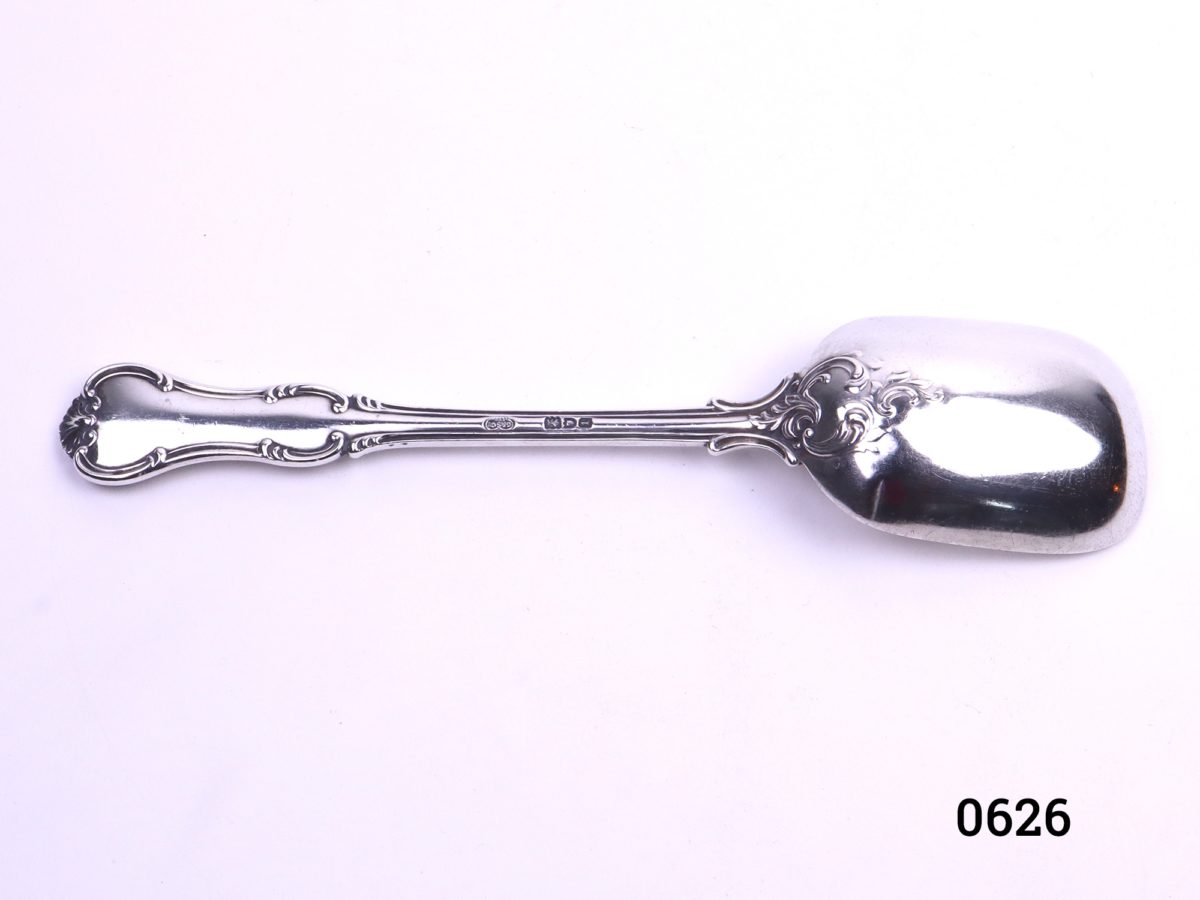 Sterling silver jam/sugar spoon in Princess pattern Fully hallmarked c1906 London assayed & made by Goldsmiths & Silversmiths Co Photo of back of spoon