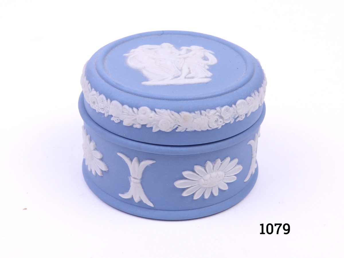 Vintage Wedgwood small lidded pot in the classic Jasperware light blue c1962 Measures 46mm in diameter Main photo of pot with lid in place