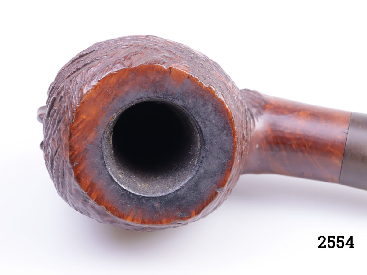Vintage carved wooden smokers pipe with the head of an Eastern gentleman at the bowl. Marked Red Point Old Briar to the side. Head at bowl measures 55mm long by 48mm wide (at top) and 66mm high Photo looking onto bowl