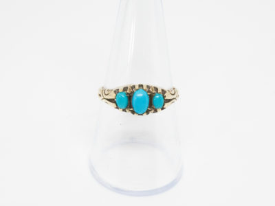 Vintage 9 karat gold and turquoise ring. Fully hallmarked 9 karat gold ring set with 3 sleeping beauty turquoise stones. Birmingham assay c1990. Ring size Q / 8.  Ring weight 2.4grams Main photo of ring seen from the front