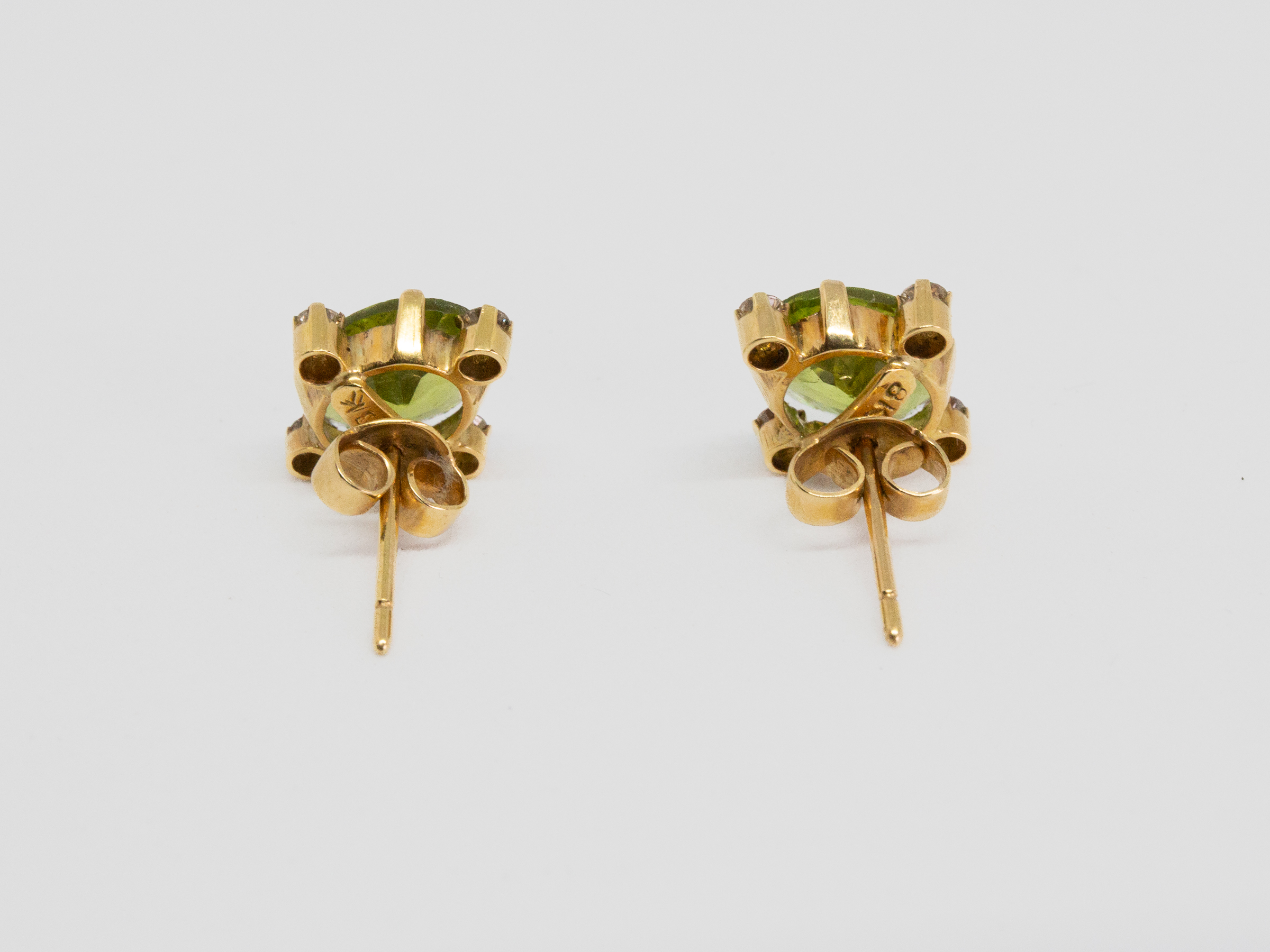 Buy Paige Star Cutout Gold Drop Earrings Online | CaratLane