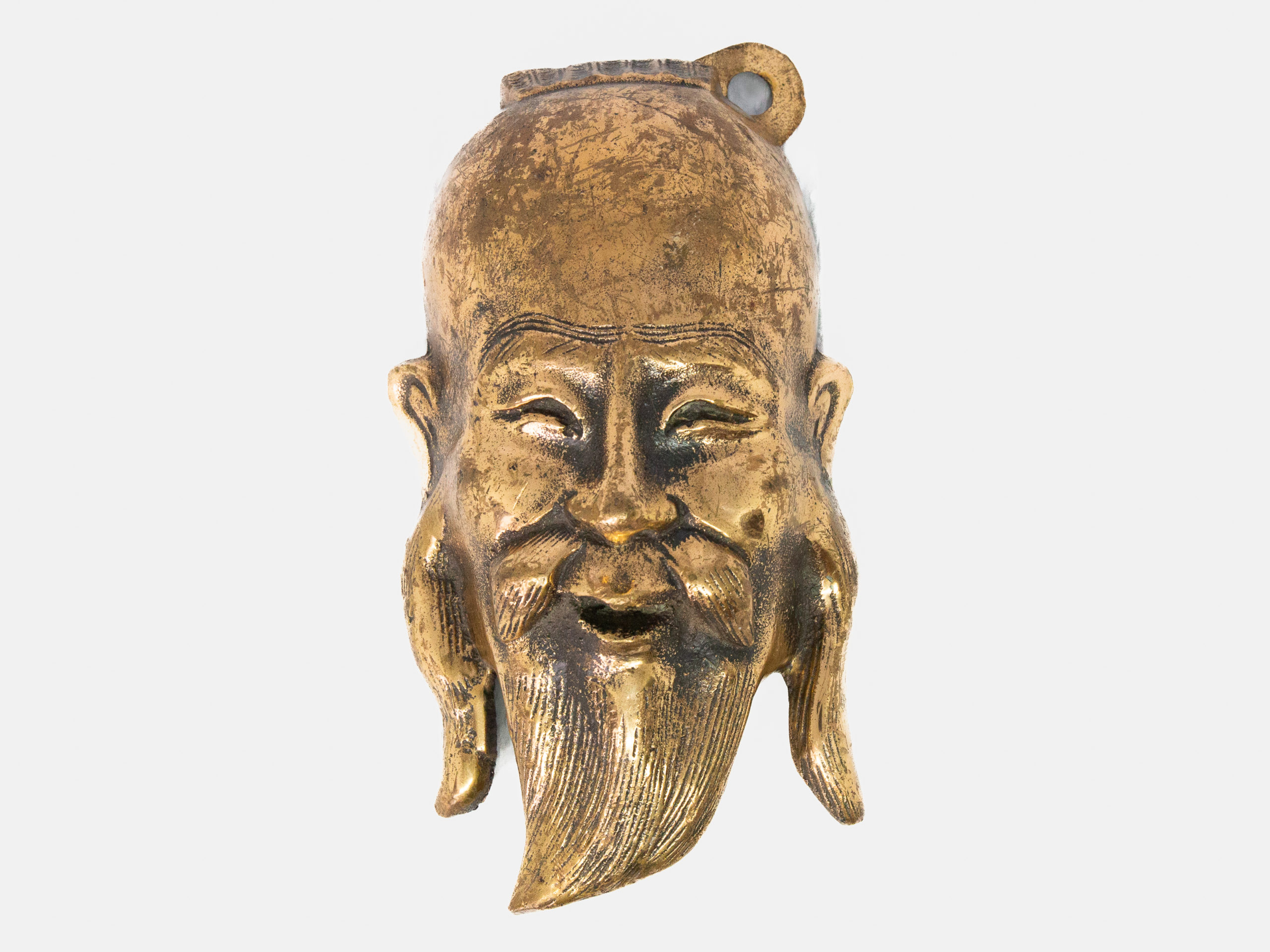 19th century Chinese bronze head. A very heavy and well made bronze head of a Chinese man (possibly deity Shou or Juroujin) in a brass finish. No markings. Attachment for hanging attached. Drop length 185mm. Main photo of the head laid out on a flat surface and show right way up.