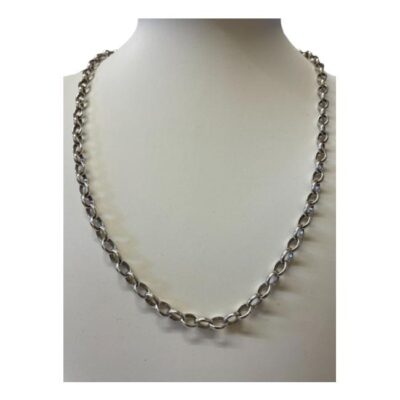 Mid size belcher chain in sterling silver. Nice mid size modern sterling silver belcher chain. Hallmarked 925 for sterling silver to the clasp. Great unisex necklace! Weight 26gms. Main photo of necklace displayed on a stand and shown forward facing.